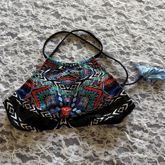 Mossimo Bikini Set - Picture 2 of 6